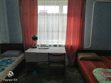 Фото номера Бюджетный трехместный номер Хостелы Aghrougolok Hostel г. Лида 3